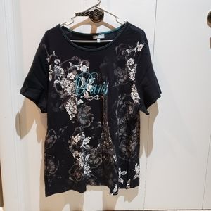 ESSENTIALS WOMEN TSHIRTS